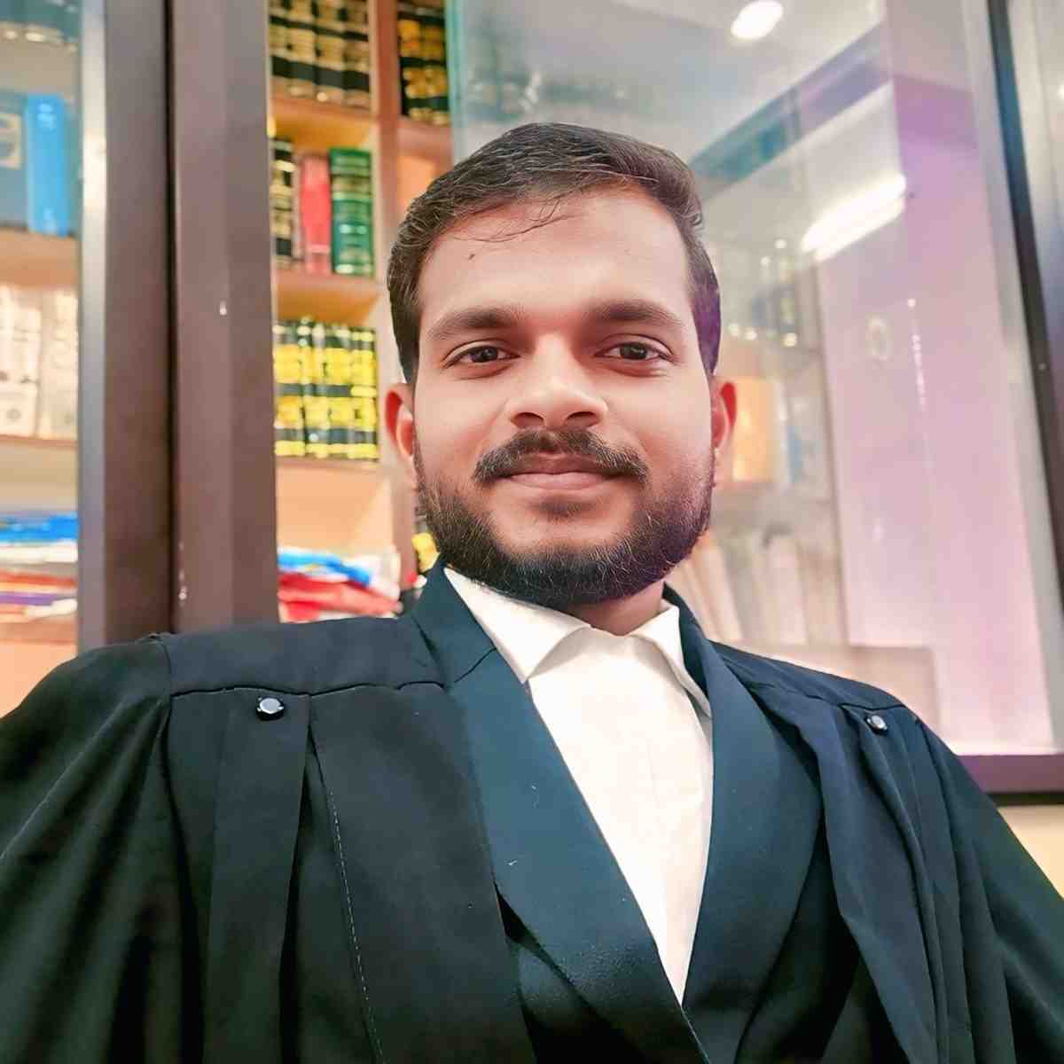 ADV. PRATEEK SHARMA